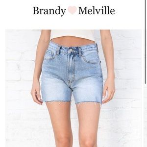 brandy melville slim high waisted shorts
